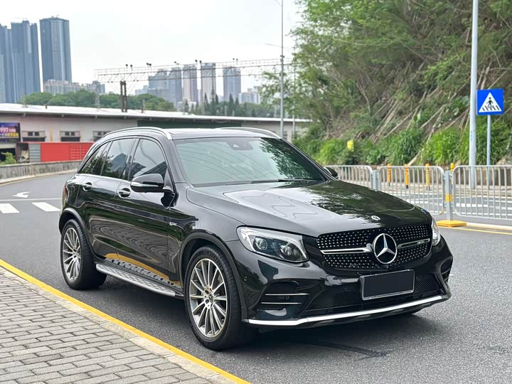 Mercedes-Benz GLC 2017 AMG GLC 43 4 MATIC — фото 3