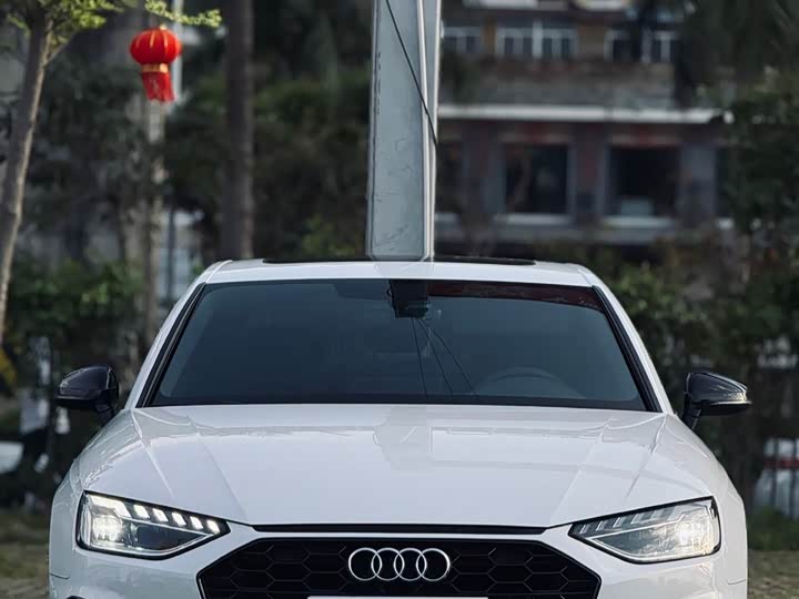 Audi A4L 2024 40 TFSI — фото 2