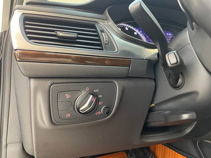 Audi A6L 2017 30 FSI Comfort — фото 32
