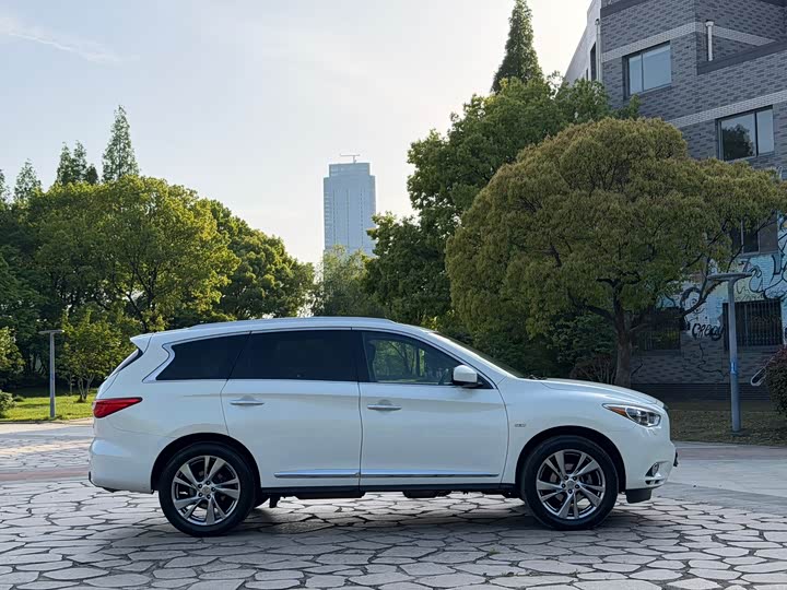 Infiniti JX 2013 JX 35 4 WD — фото 12
