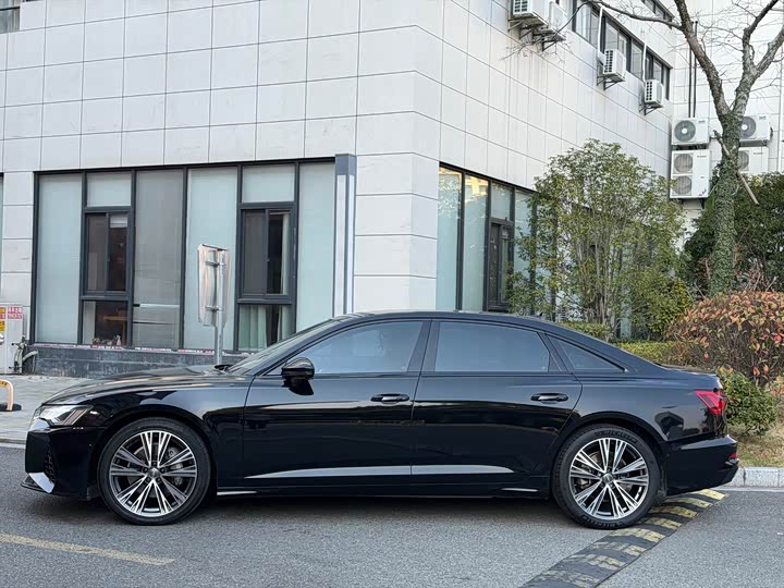 Audi A6L 40 TFSI — фото 4
