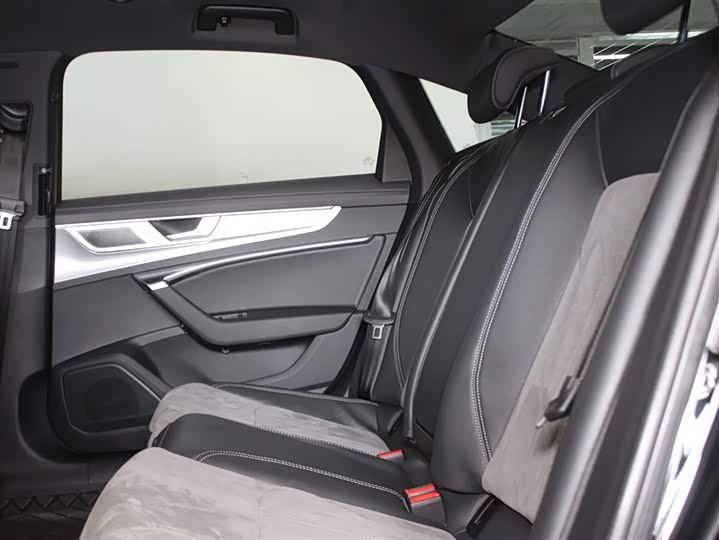 Audi A6L 2024 45 TFSI — фото 8