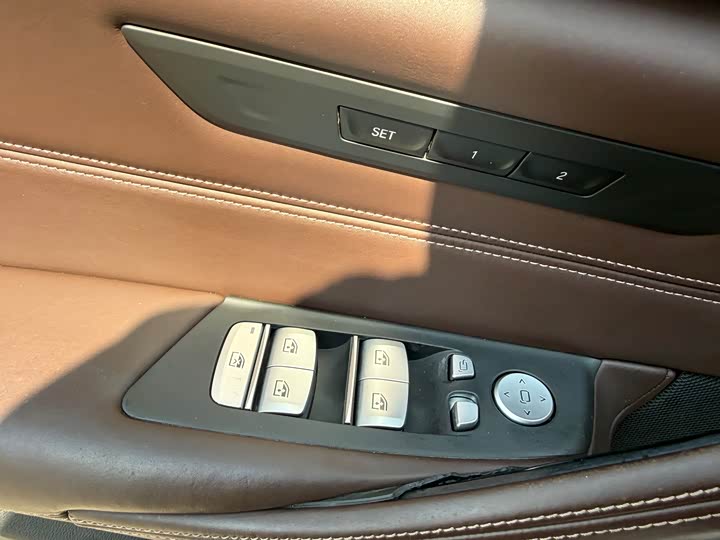 BMW 5-Series 2019 530 Li Leading — фото 18