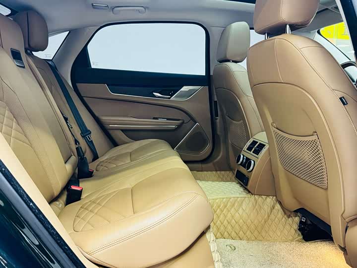 Jaguar XFL 2024 2.0 T P 250 2 WD — фото 11