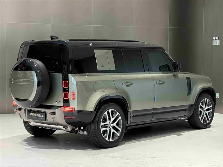 Land Rover Defender — фото 21