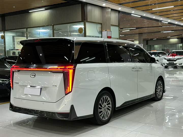 Trumpchi M8 2023 400 T — фото 6