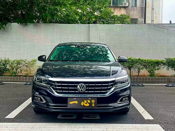 Volkswagen Passat — фото 2