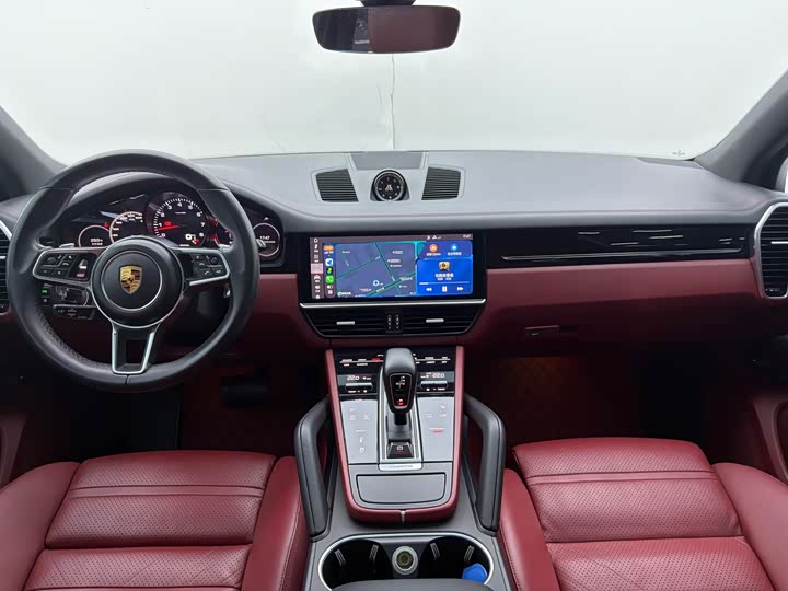 Porsche Cayenne 2018 Cayenne 3.0 T — фото 17