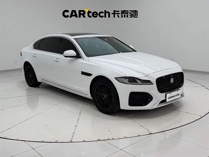 Jaguar XFL 2023 XFL 2.0 T P 200 2 WD — фото 4