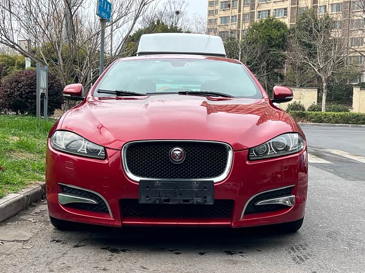 Jaguar XF 2015 XF 3.0 SC R-Sport — фото 6