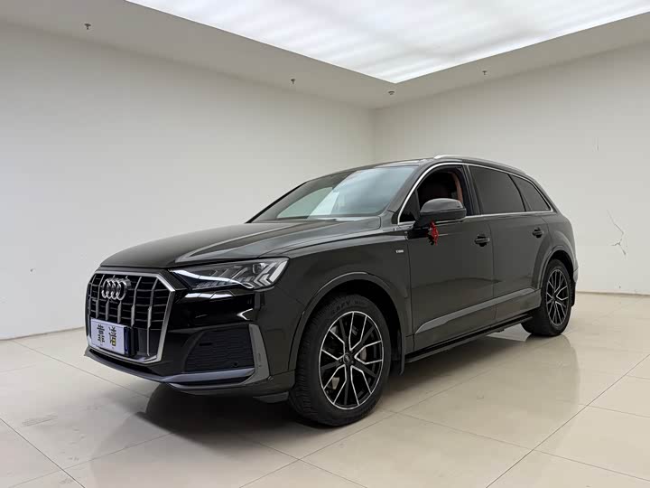 Audi Q7 2020 45 TFSI quattro S line — фото 1