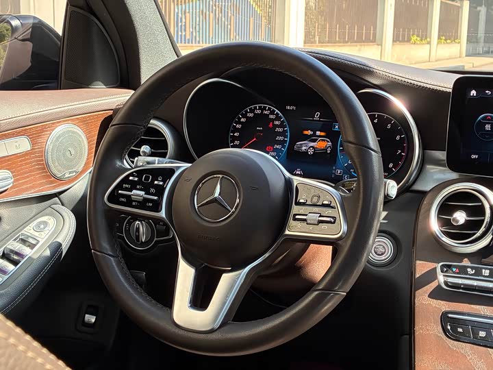 Mercedes-Benz GLC 2022 GLC 300 L 4 MATIC — фото 11