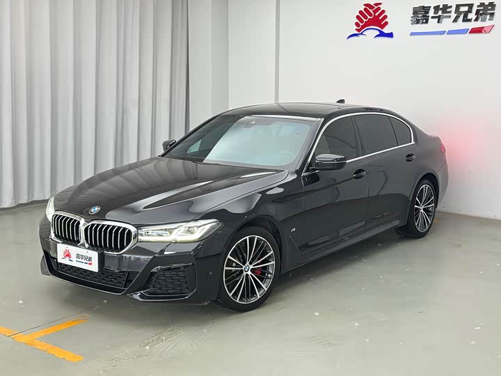 BMW 5-Series 2022 530 Li x Drive M — фото 2