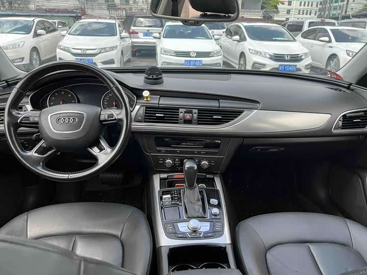 Audi A6L TFSI — фото 9