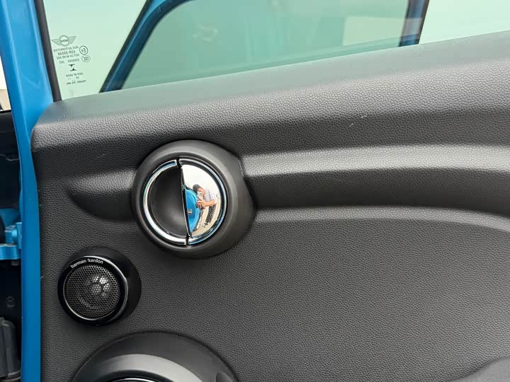 MINI Hatch — фото 17