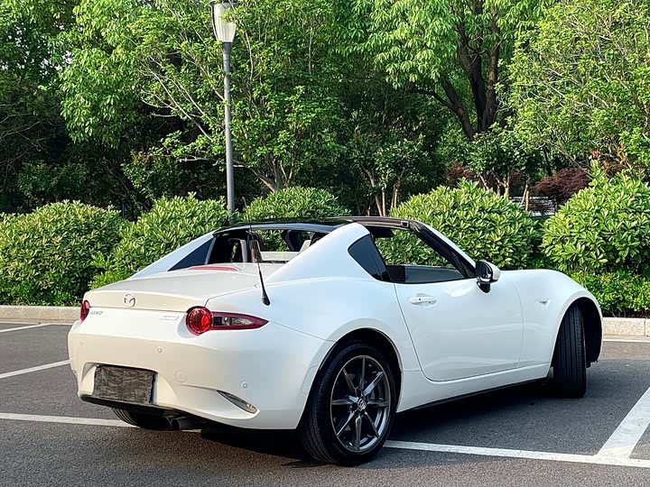 Mazda MX-5 2018 2.0 L RF — фото 15