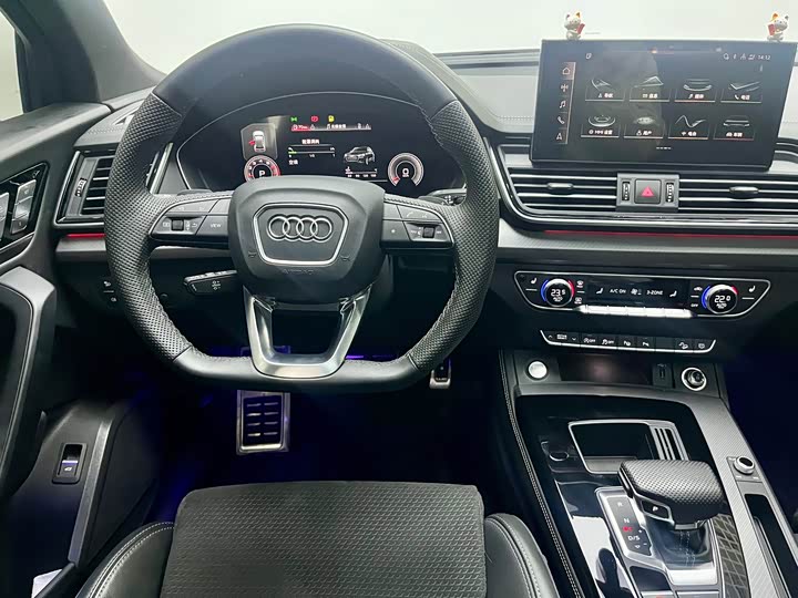 Audi Q5L Sportback 2024 40 TFSI Luxury — фото 8