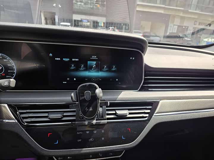 Hongqi HS5 2019 2.0 T 4 WD — фото 19