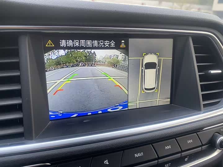 Trumpchi GS4 2017 235 T AT 2 WD — фото 25