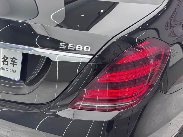 Maybach S-Class 2019 S 680 — фото 10