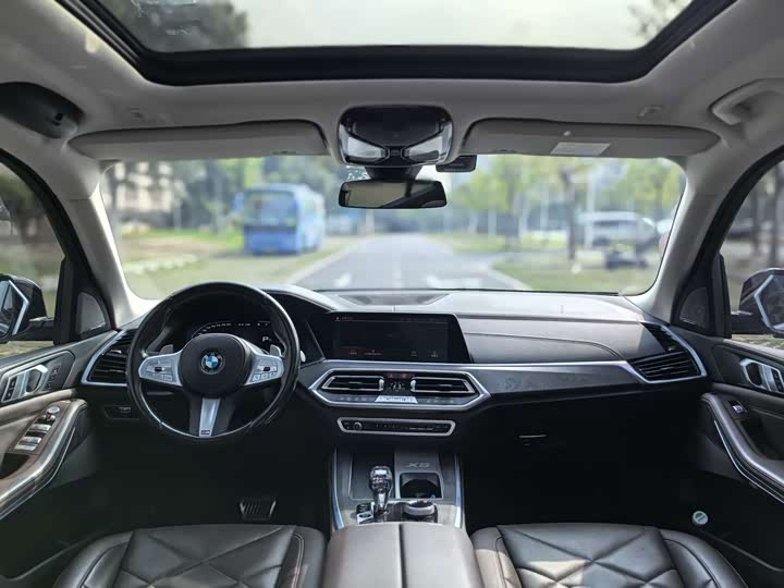 BMW X5 2022 x Drive 30 Li M — фото 9