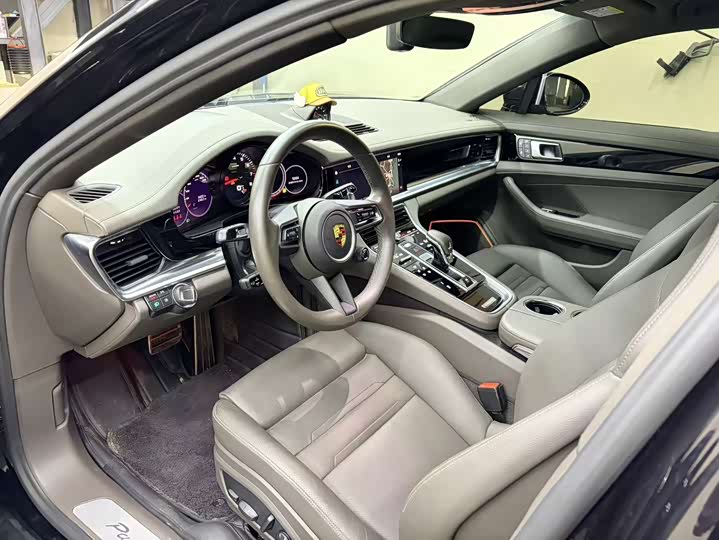 Porsche Panamera 2023 Panamera 4 S Sport Turismo 2.9 T — фото 6