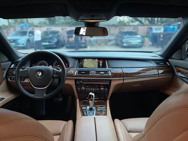 BMW 7-Series 2013 750 Li x Drive — фото 5