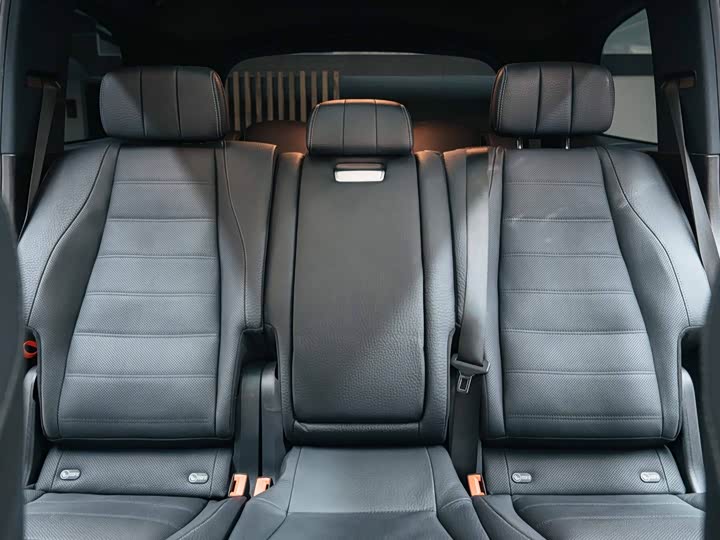 Mercedes-Benz GLS 2018 GLS 500 4 MATIC — фото 22