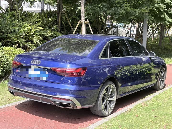 Audi A4L 2020 40 TFSI — фото 10