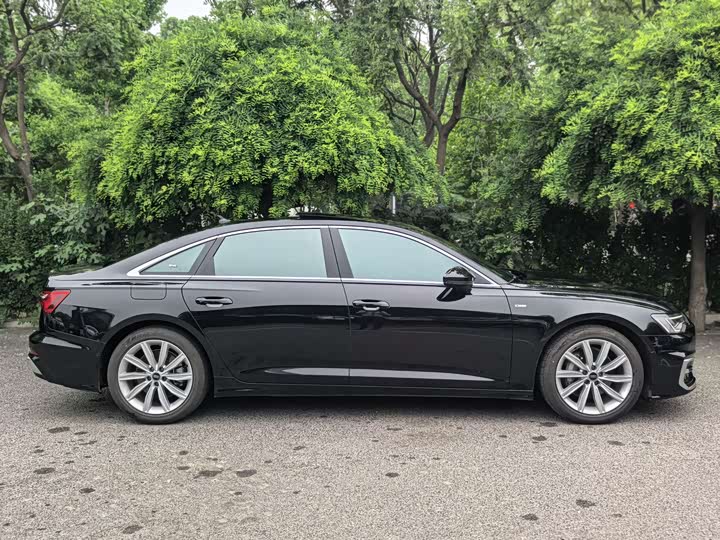 Audi A6L 2023 45 TFSI — фото 4