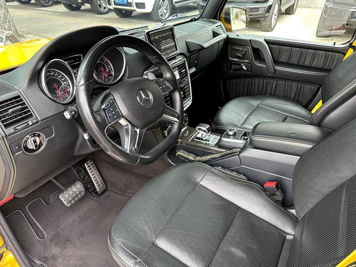 Mercedes-Benz G-Class 2015 AMG G 63 — фото 9
