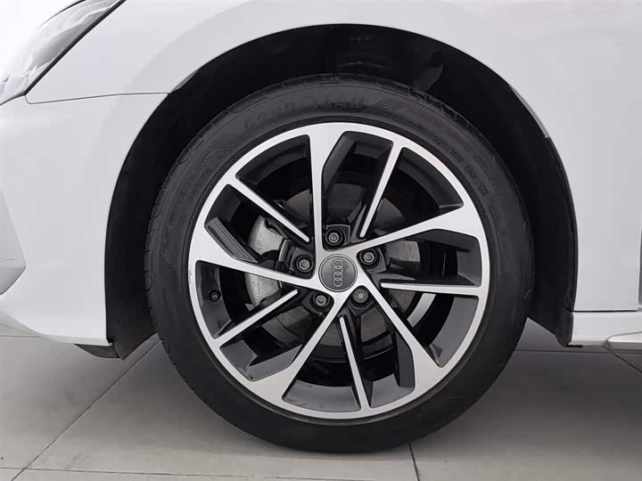 Audi A3 2021 A 3 L Limousine 35 TFSI Sport — фото 17