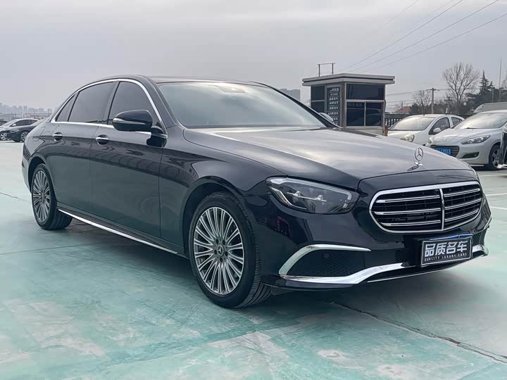 Mercedes-Benz E-Class 2017 E 300 L Luxury — фото 3