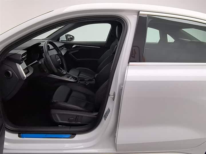Audi A3 2021 A 3 L Limousine 35 TFSI Sport — фото 10