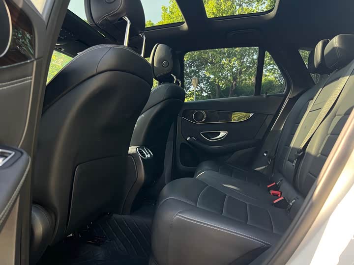 Mercedes-Benz GLC 2017 GLC 260 4 MATIC — фото 12