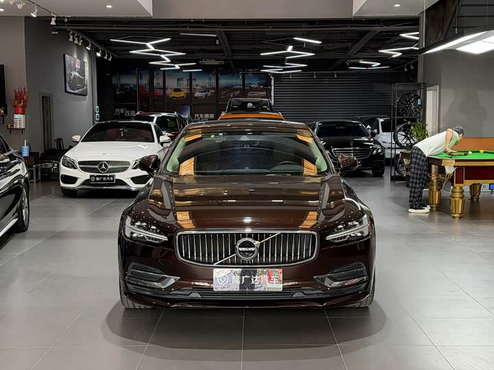 Volvo S90 2019 T 4 — фото 2