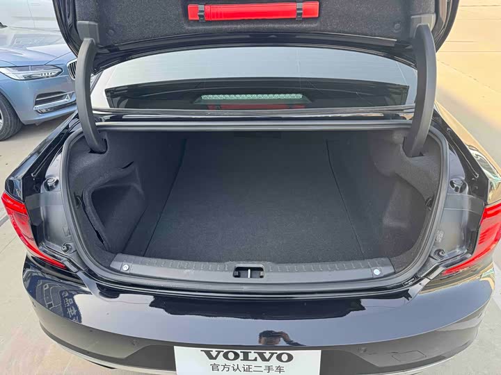 Volvo S90 2022 B 5 — фото 11