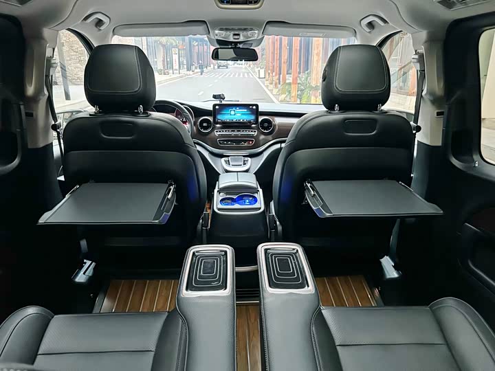 Mercedes-Benz V-Class 2021 V 260 — фото 14