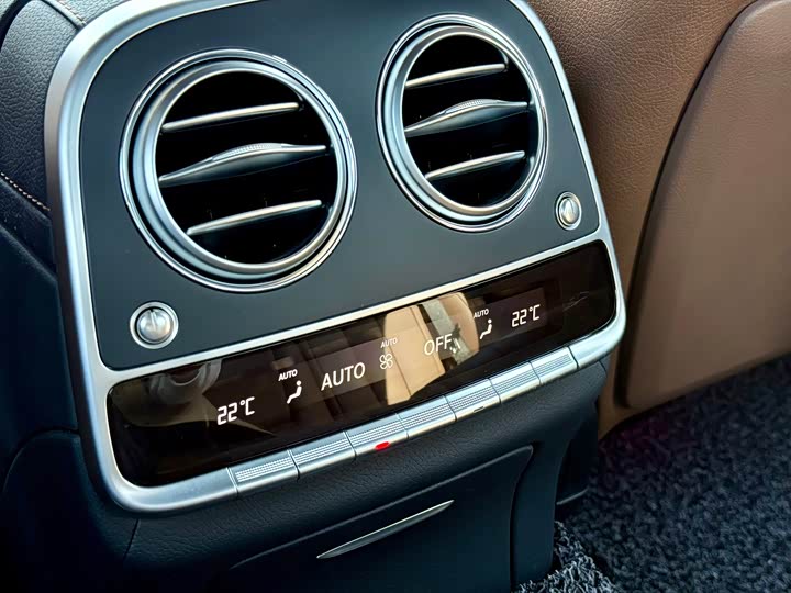 Mercedes-Benz S-Class 2019 S 320 L — фото 17
