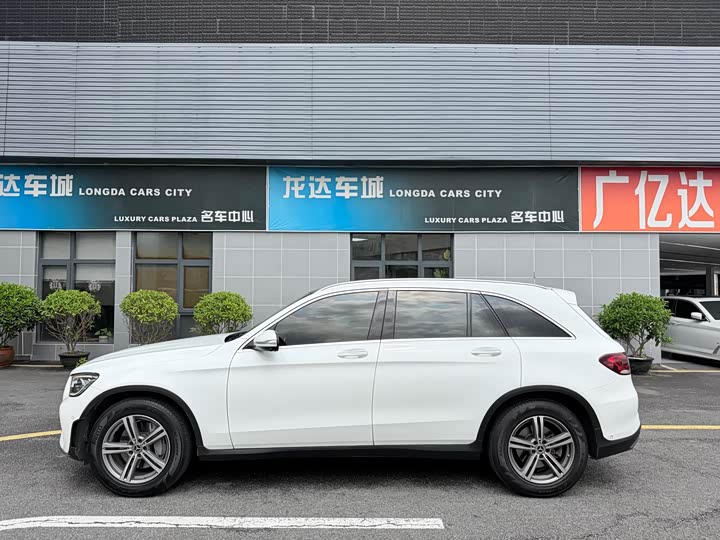 Mercedes-Benz GLC 2020 GLC 260 L 4 MATIC Luxury — фото 11