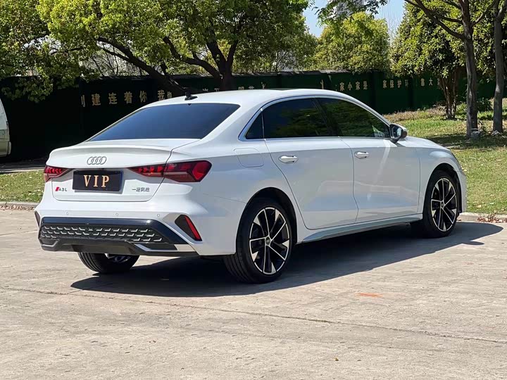Audi A3 2025 A 3 L Limousine 35 TFSI — фото 7