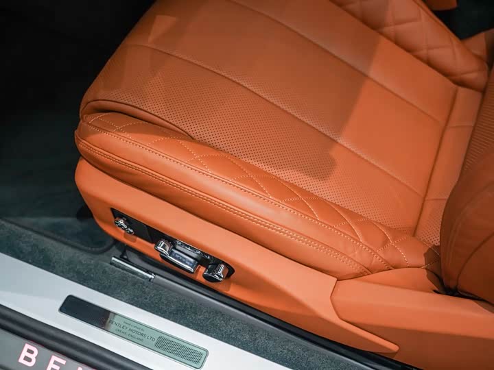 Bentley Continental GT — фото 8