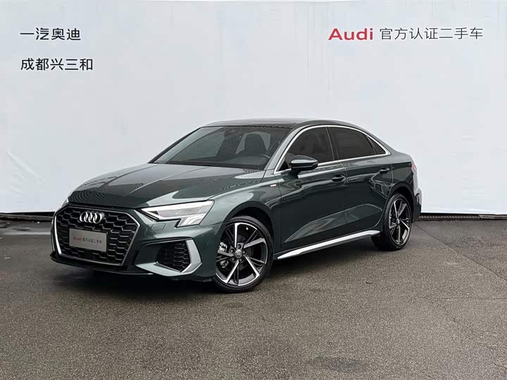 Audi A3 2021 A 3 L Limousine 35 TFSI Sport — фото 1