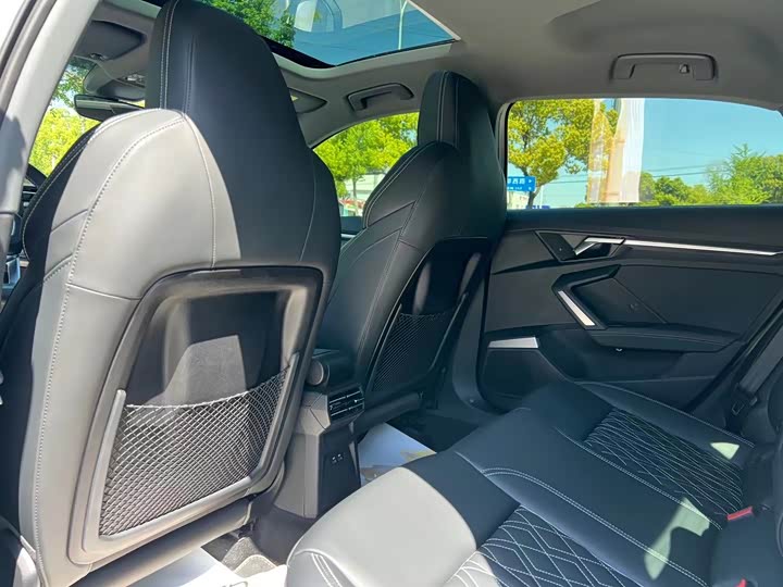 Audi A3 2025 A 3 L Limousine 35 TFSI — фото 6