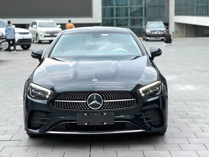 Mercedes-Benz E-Class 2023 E 260 — фото 2