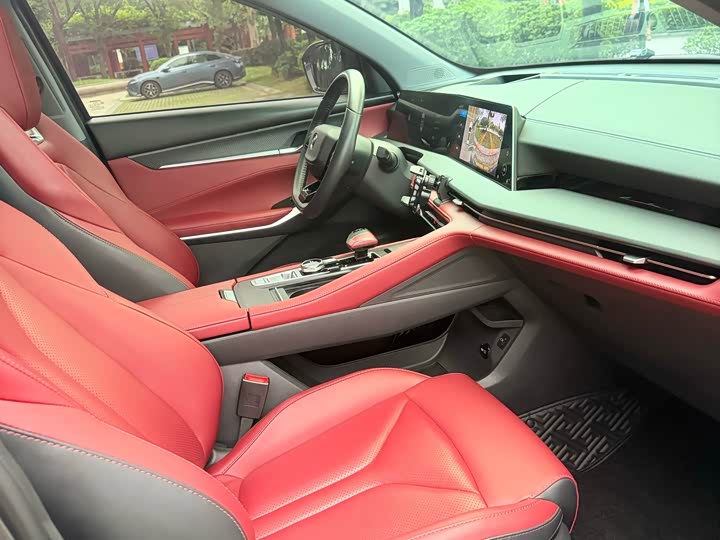 Changan CS75 PLUS 2022 2.0 T AT — фото 13