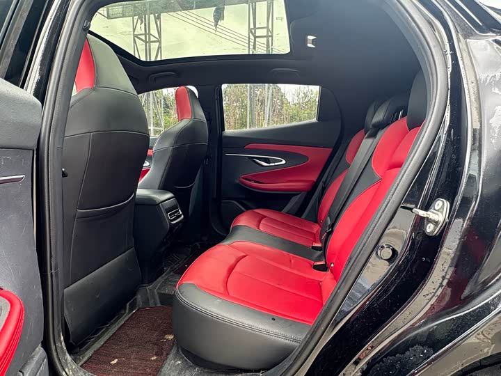 Changan UNI-T 2020 1.5 T Premium — фото 6