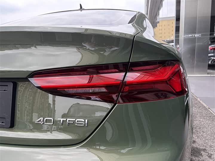 Audi A5 2023 Sportback 40 TFSI — фото 14