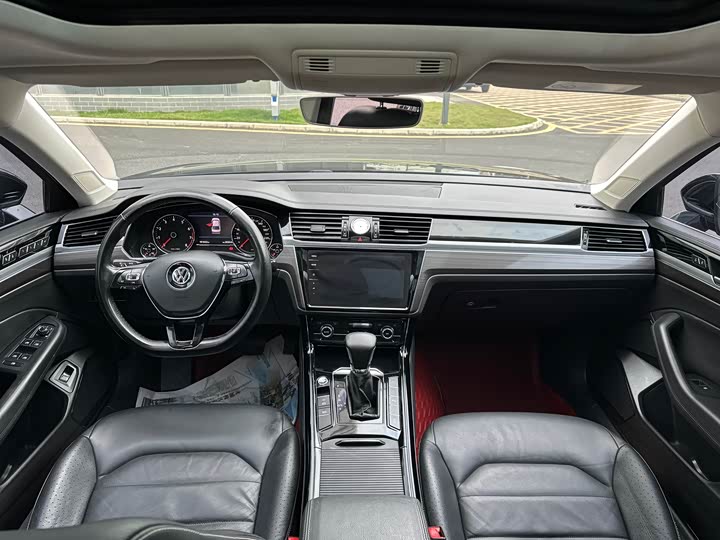 Volkswagen Phideon — фото 6