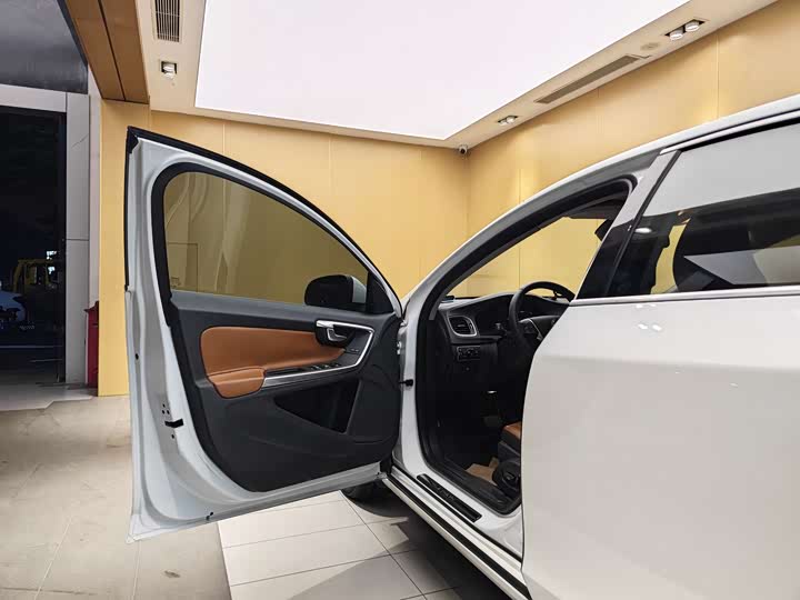 Volvo S60 2018 S 60 L T 3 — фото 7